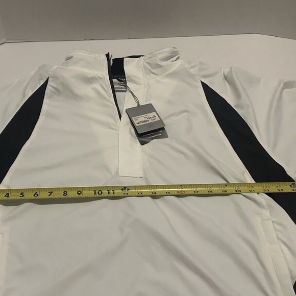 Cutter and Buck Half Sleeve Quarter Zip Jacket - Picture 9 of 11